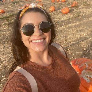 Meet your Posher, Ashlee